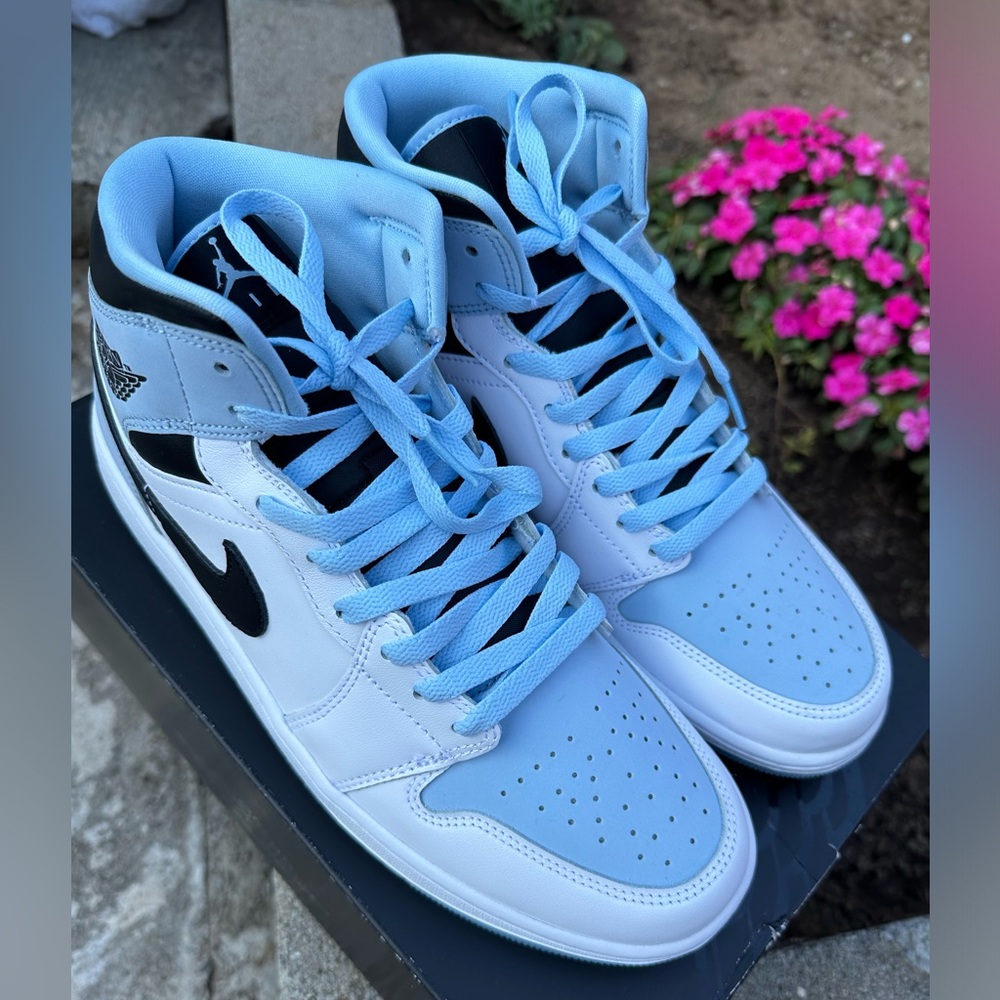 Baby blue Jordan Nike Men Shoes 10.5
